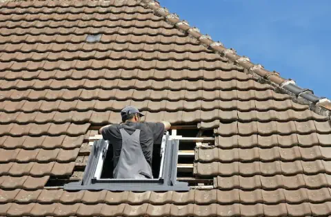 Pose de velux - Montagnieu